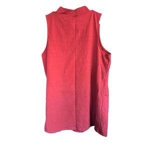 Torrid burgundy tank top size 4